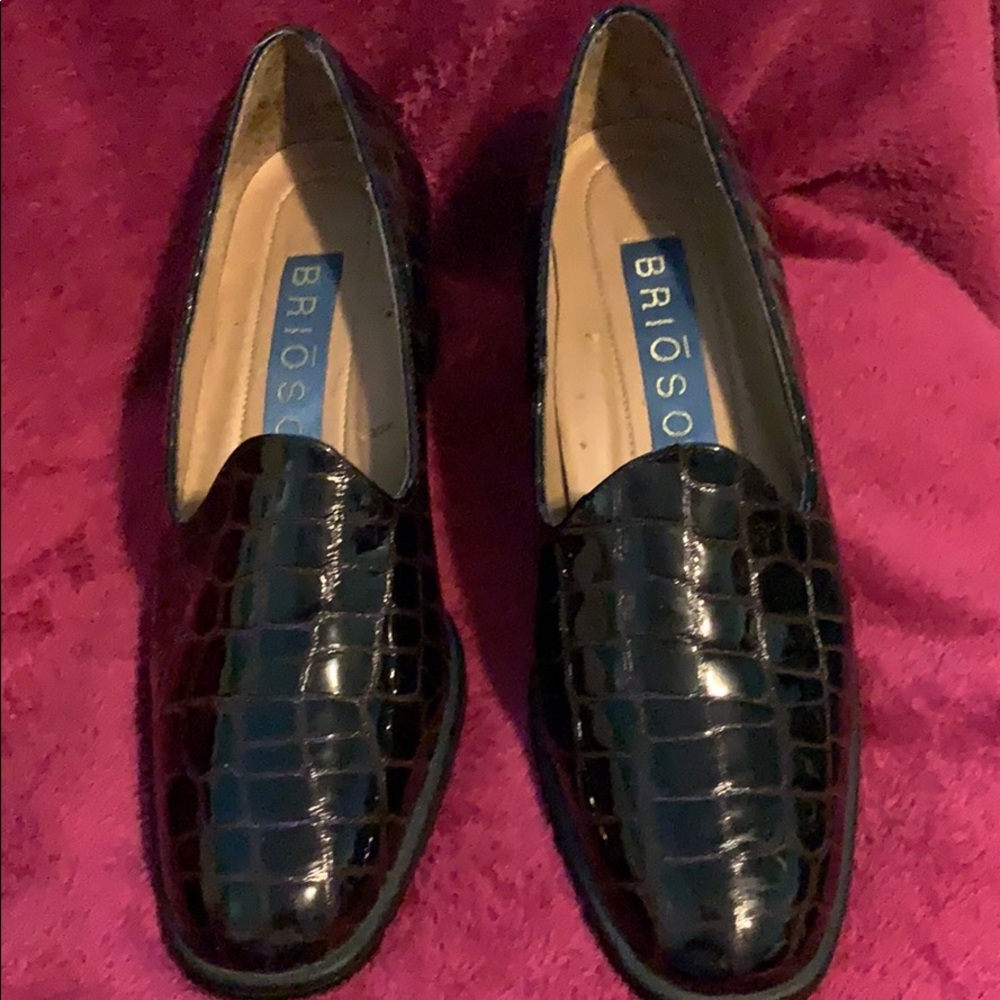 Ladies shoes